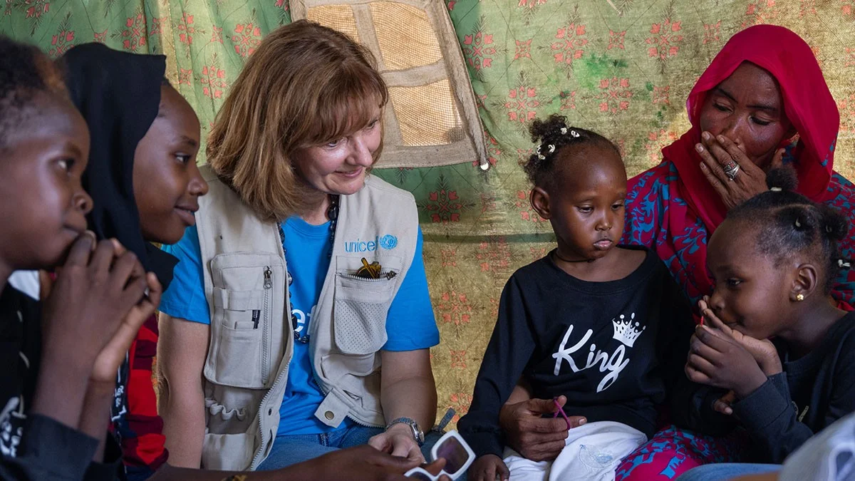 Bettina Junker, CEO UNICEF Schweiz im Sudan