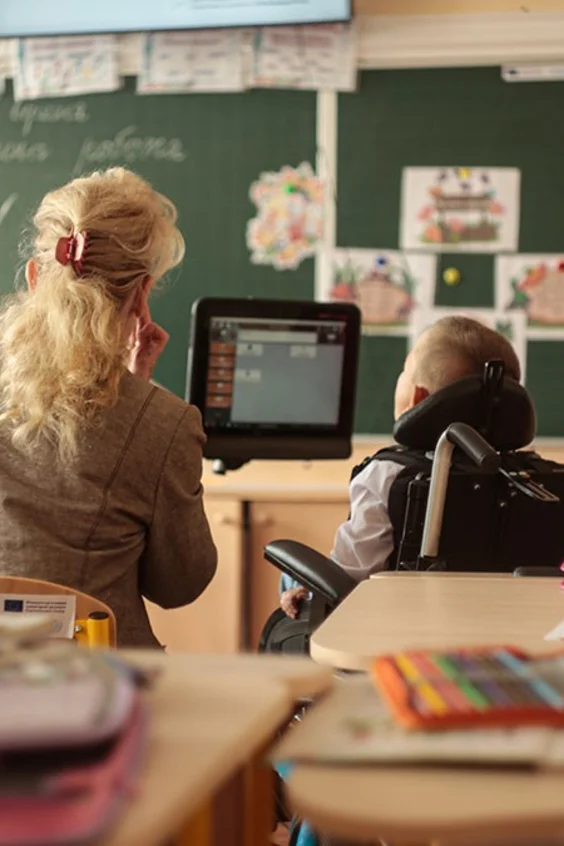 Eye-tracking tech helps children with disabilities to attend school